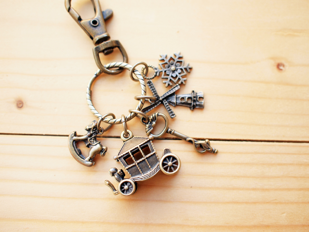 Charm Keychain, Romance Horse Carriage