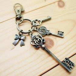 Charm Keychain, Romantic Keys