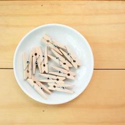 20 Clothespins, wood clip, Large size